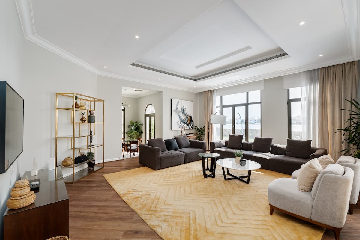 Beachfront 6BR Villa w/ Private Pool at the Palm