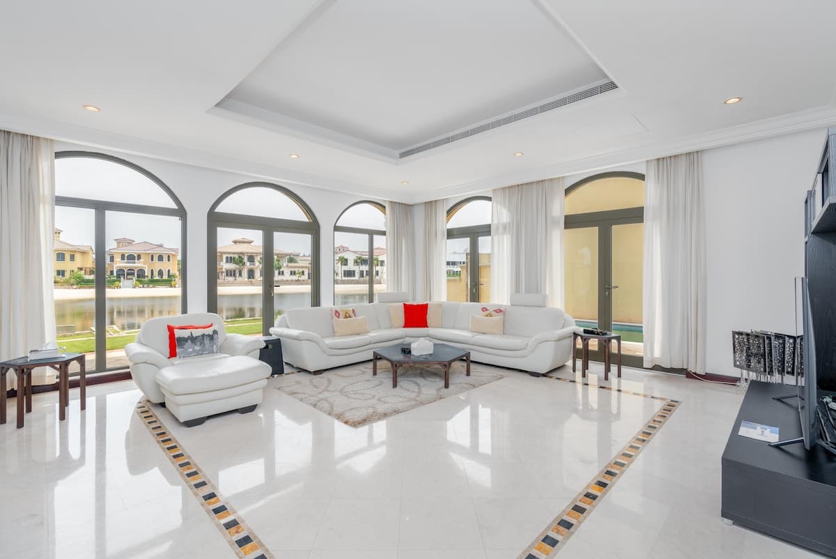 Exclusive 4BR Villa w/ Private Pool & Beach